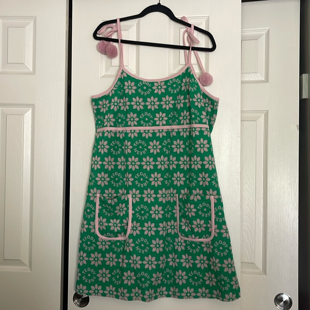 Terry cloth dress. Teddy Fresh